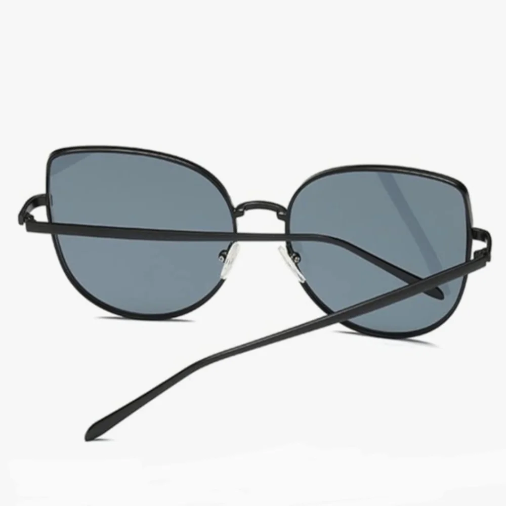 Stylish Black Sunglasses